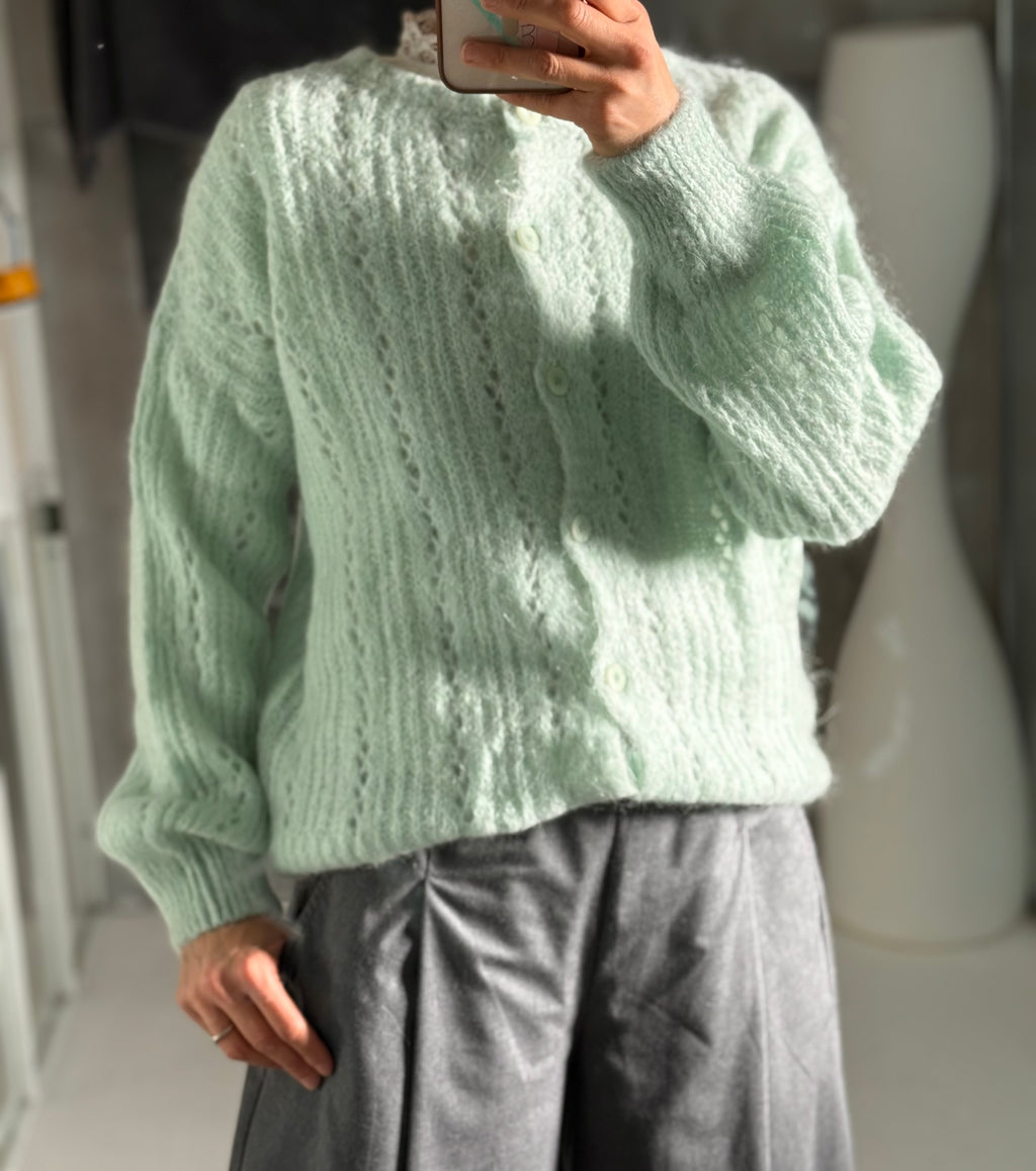 Cardigan Bloom